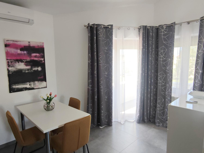 Others 4, Apartments Norma, Vrsar