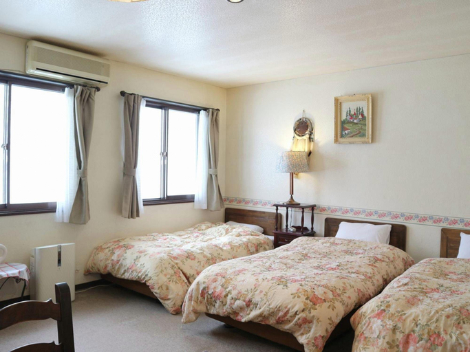 Bedroom 3, GardenPension Obergurgl, Hakuba