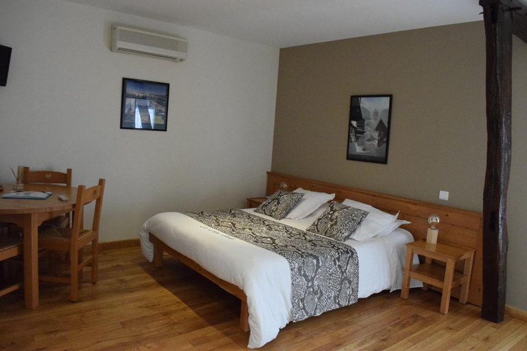 Bedroom, Chambres d'hôtes Le Clos Poli, Aube