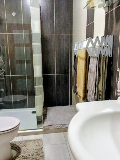 Bathroom 3, Cosy Home by the Sea