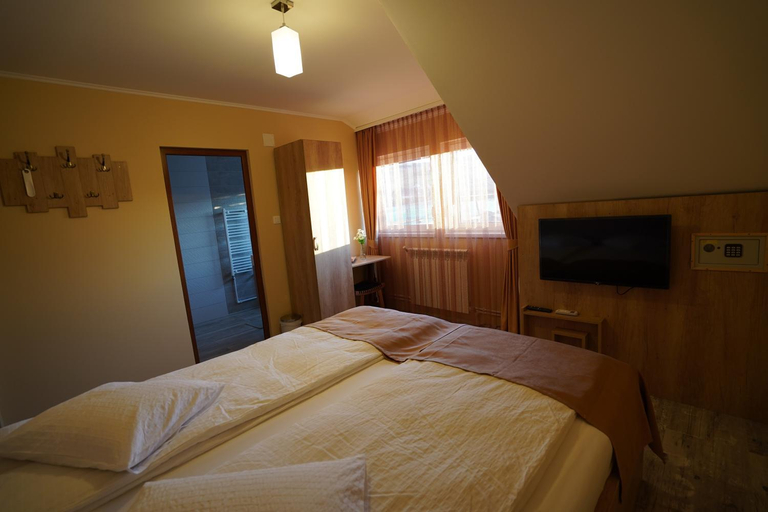 Bedroom 3, CASA FEELING, Bradesti