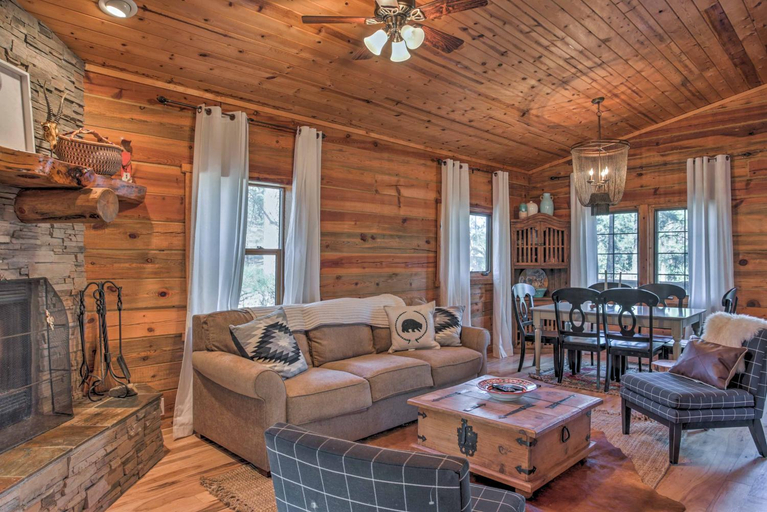 Others 3, Ruidoso Log Cabin Retreat - Peaceful & Convenient, Lincoln