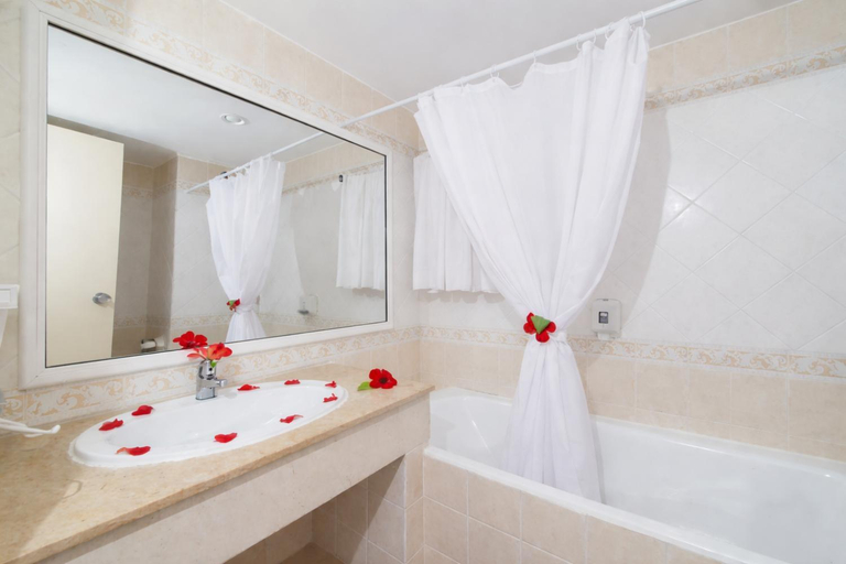 Bathroom 4, Hotel Delphin Resort Monastir, Monastir