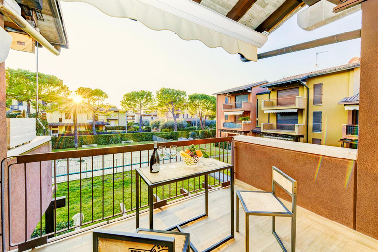 Others 5, The Giona Apartment Sirmione, Brescia