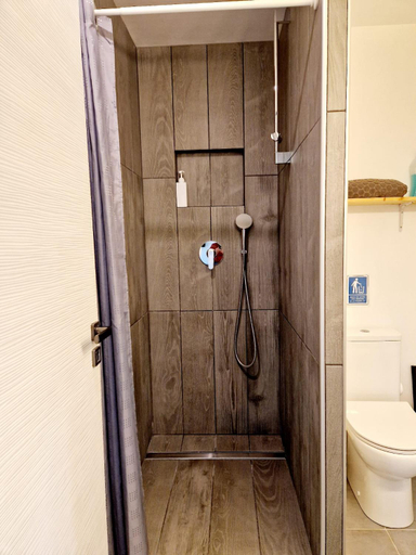 Bathroom 2, SKY - Gite meuble & confort Drome - Ecolodgite, Drôme
