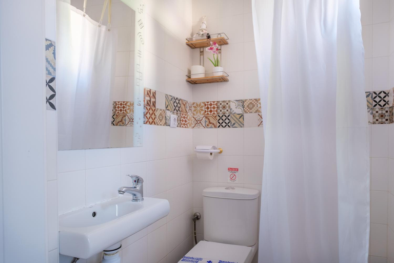 Bathroom 3, Casa rural MAZA especial grupos, Huesca