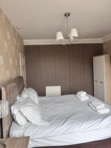 Bedroom 2, Arundel House, North Yorkshire