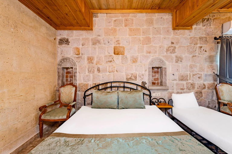 Bedroom 4, Cratus Stone Palace , Nevşehir