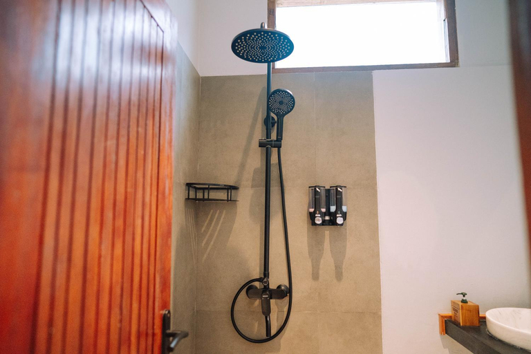 Bathroom 3, Susurro Villas, Lombok