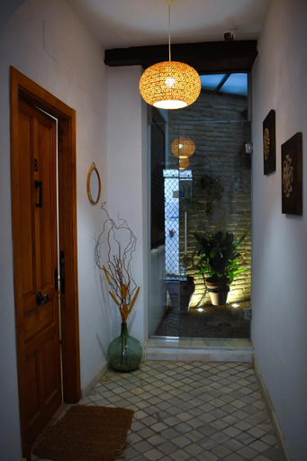 Public Area 3, Noches de Cordoba, Córdoba
