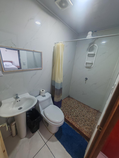 Bathroom 3, Casa Caribe, Pococí