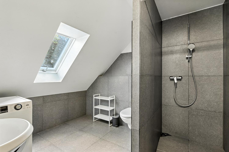 Bathroom 3, Hotel Engelsburg - Apartments - Ferienwohnungen, Remscheid