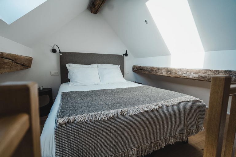 Bedroom, La ferme de Basseilles, Namur