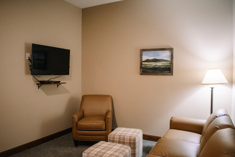 Others 5, The Lodge at Mauston, Juneau