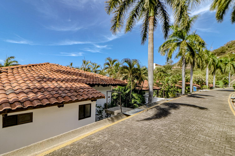 Exterior & Views 2, Villa Sol 35, Carrillo