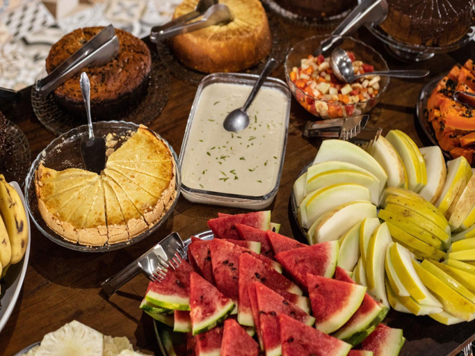 Food & Drinks 3, Lonier Villa Inn Economic, Angra dos Reis