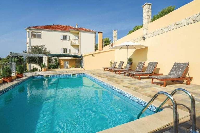 Sport & Beauty 5, Apartments Meri, Seget