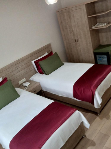 Bedroom 1, KURT OTEL, Merkez