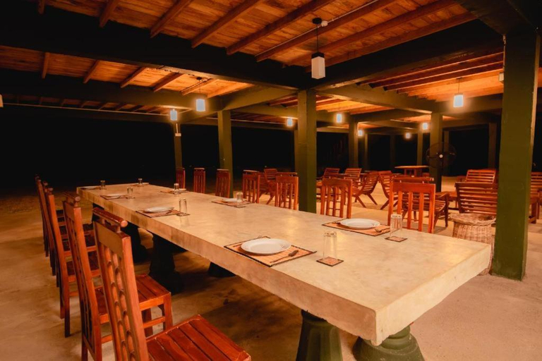 Food & Drinks 3, KAYJAY WILD WILPATTU, Vanathavilluwa