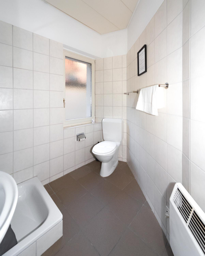 Bathroom 3, Piazza Grande House, Locarno