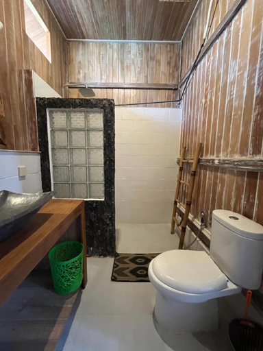 Bathroom 3, Little Lodge Villa, Lombok