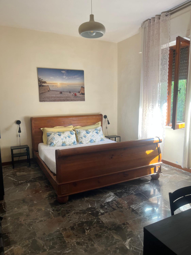 Bedroom 2, Casetta dei fiori, Livorno
