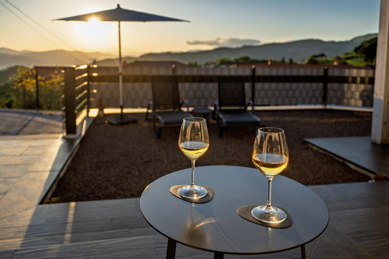 Food & Drinks 4, Vinomare Guesthouse, Massa Carrara