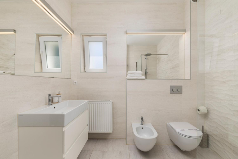 Bathroom 4, Villa Garden Apartment with Pool Opatija, Opatija/Veprinac