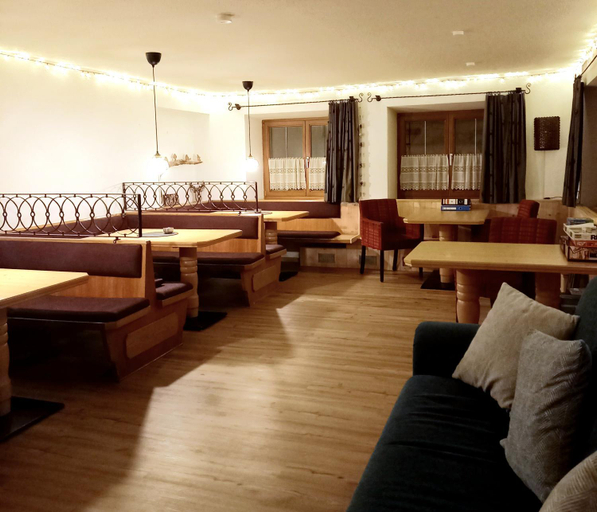 Food and beverages 5, Zimmer Krone, Reutte