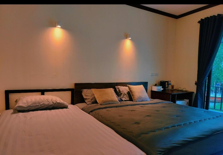Bedroom 2, Kohmook Happy time Bungalow, Kantrang