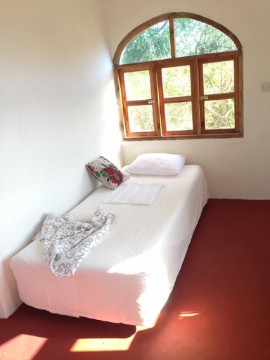 Bedroom 2, Coco De Ville, Msambweni
