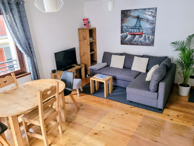 Others 2, Cham'Heart, 4-star apartments in Chamonix centre with free private parking, Haute-Savoie