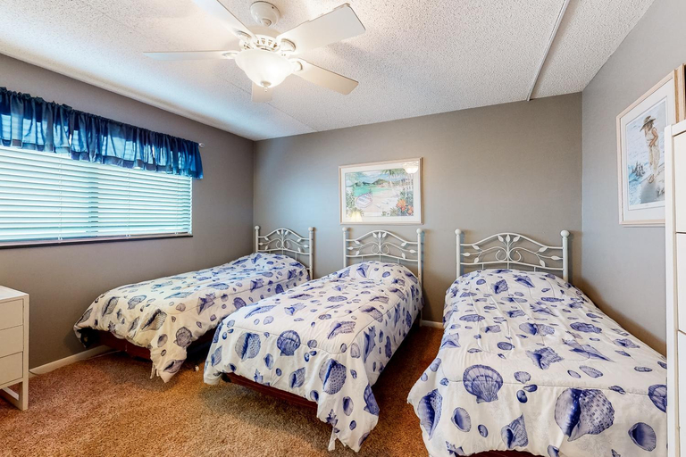 Bedroom 4, Golden Sands, Worcester
