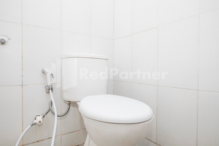 Bathroom 5, Katup Guest House, Bantul