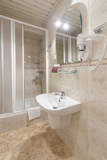 Bathroom, Willa Excelsior, Tatra