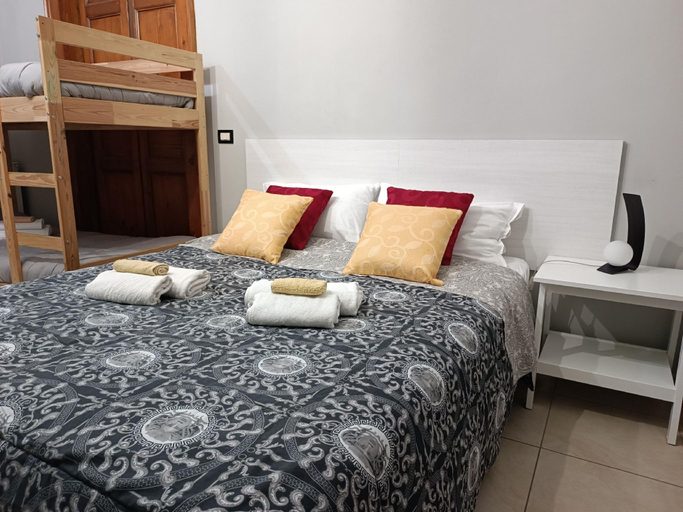 Others 3, Le Nereidi B&B Acireale Centro, Catania