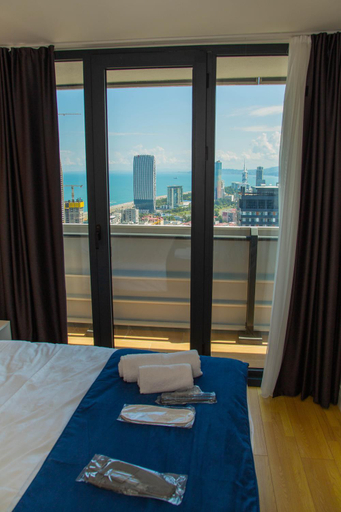 Bedroom 2, Batumi River Source, Batumi