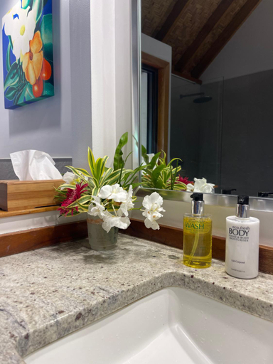 Bathroom 3, Heaven to Sea Beach Villas, Aitutaki