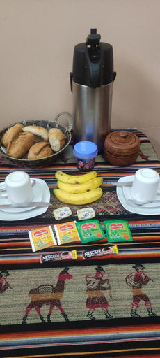 Food & Drinks, No Fear Adventure Hostel, Pedro Domingo Murillo