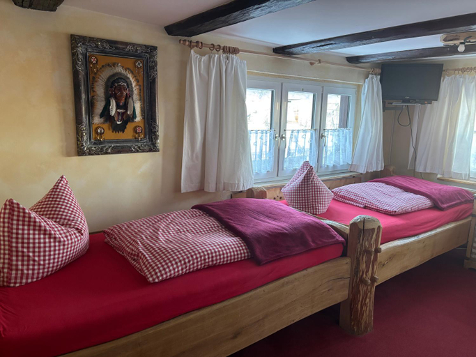 Bedroom 2, Western-Inn, Meißen