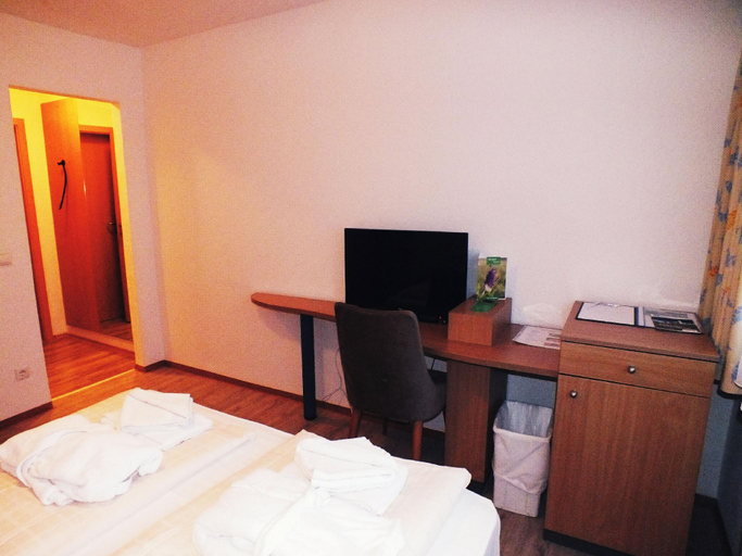 Bedroom 3, Werrapark Familienresort Hotel Heubacher Hohe, Hildburghausen
