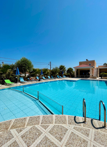 Sport & Beauty, Golden Victory, Crete