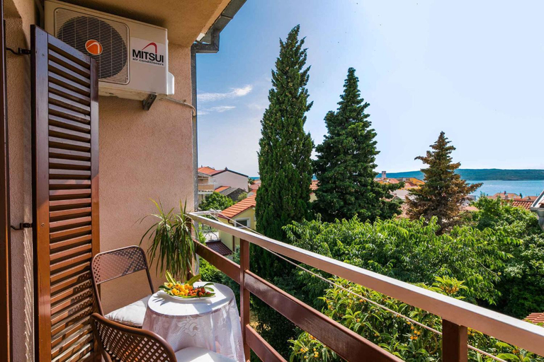 Others 2, Apartments in Selce 39075, Crikvenica