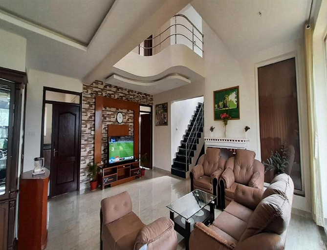 Others 5, Velus Bungalow Ooty, The Nilgiris