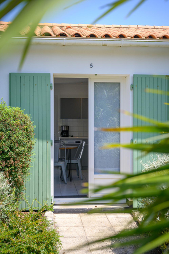 Exterior & Views, Le Petit Bois, Charente-Maritime