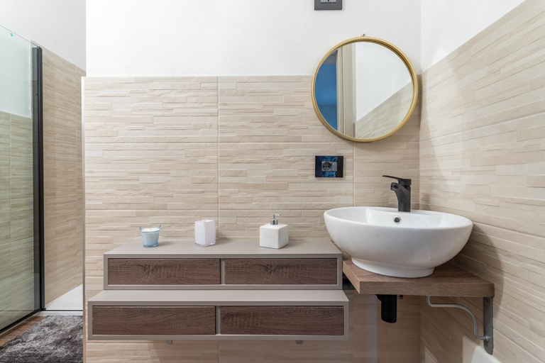 Bathroom 3, Living G Room, Cagliari