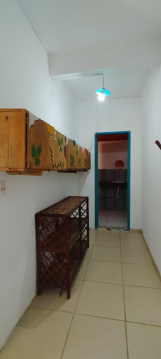 Bathroom 3, Vila Pepouze Hostel, Cairu