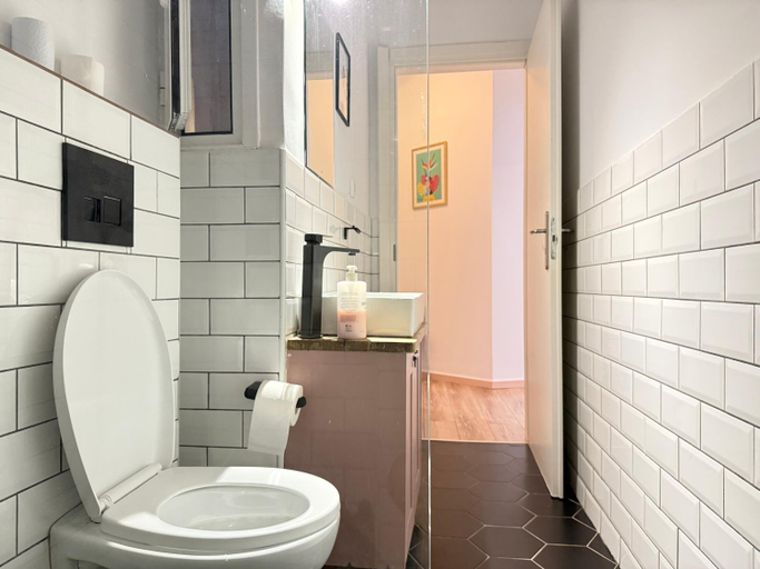 Bathroom 2, B&B Boutique Two Bedrooms Apartments, Attica
