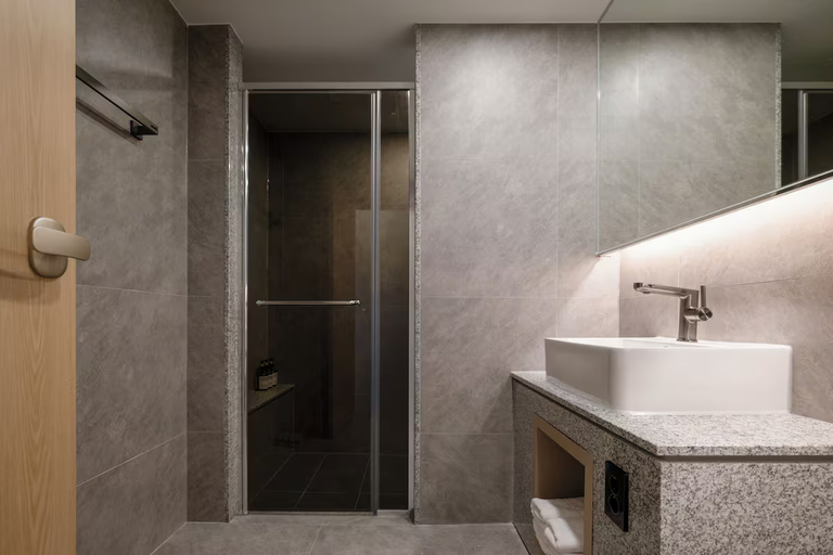 Bathroom 5, Urban Brown Hotel Cheongju, Cheongju
