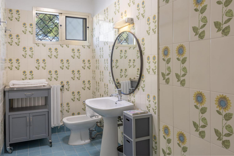 Bathroom 3, Villa Les 3 freres, Haute-Corse